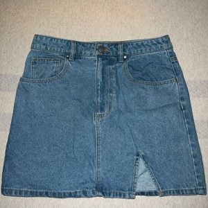 Lulus mini jean skirt size 26